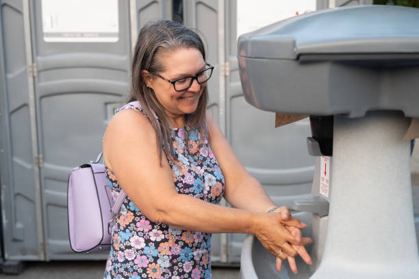 Best Portable toilet rental cost  in Lewiston, UT